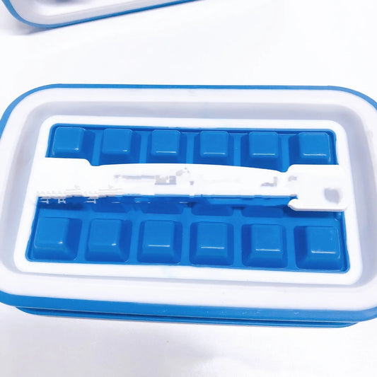Bandeja de Hielo de Silicona con Formas Originales – Sin BPA, Apta Lavavajillas