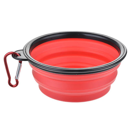 Silicone feeders and waterers